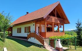 Holiday Home Tihovo